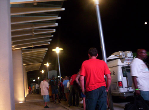 Line of people waiti...