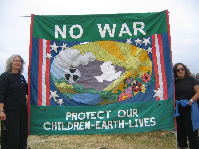 "No War Quilt&q...