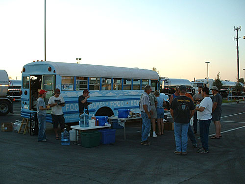 Curious truckers com...