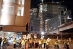 Workers walk off MGM Mirage Dubai World CityCenter Site in Protest